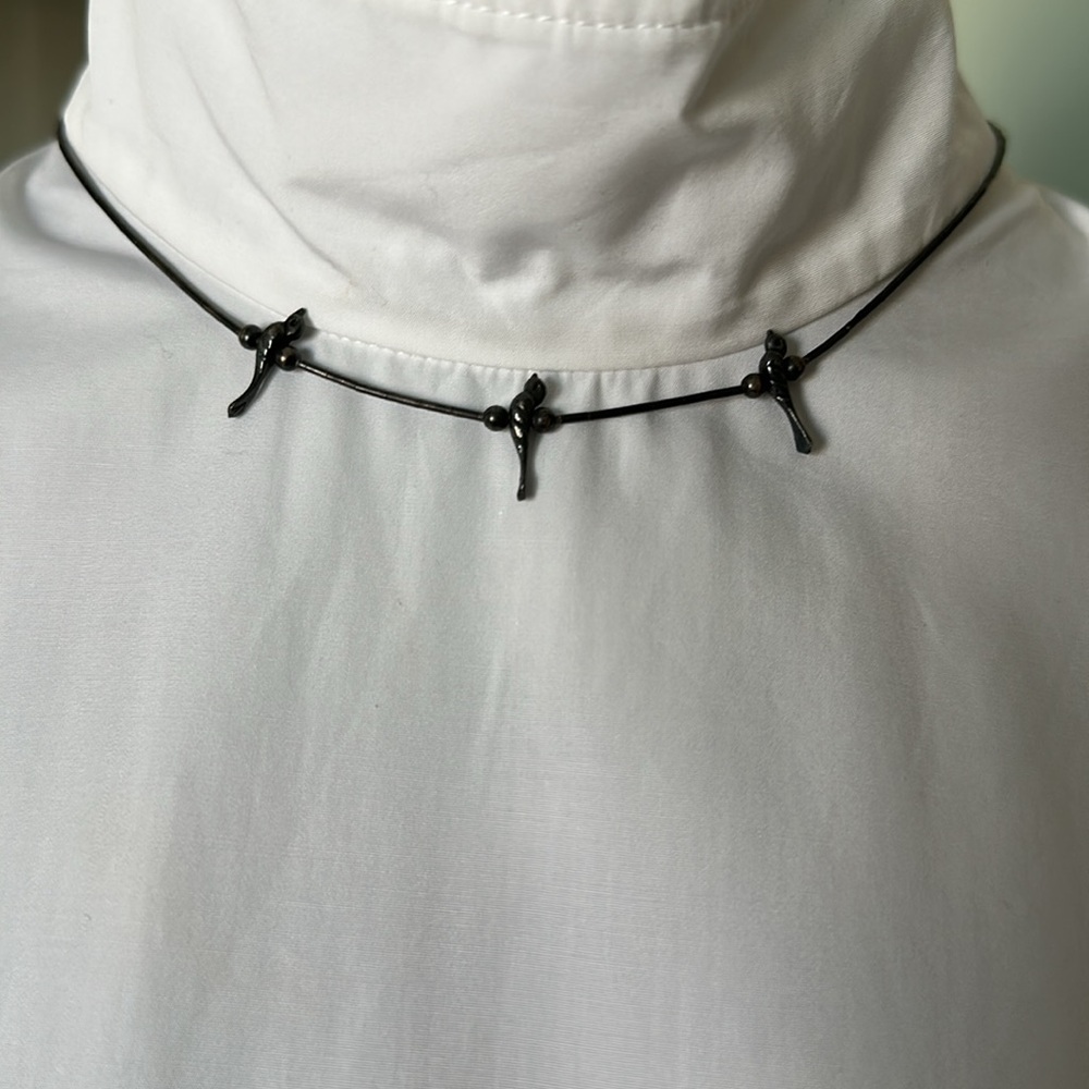 Vintage Native American Zuni sterling silver Bird fetish necklace liquid silver